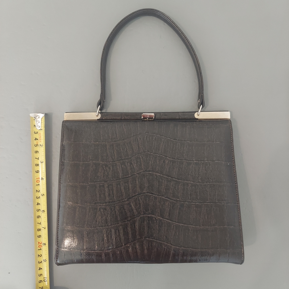 Vintage Brown Crocodile-Embossed Purse - Picture 4 of 10